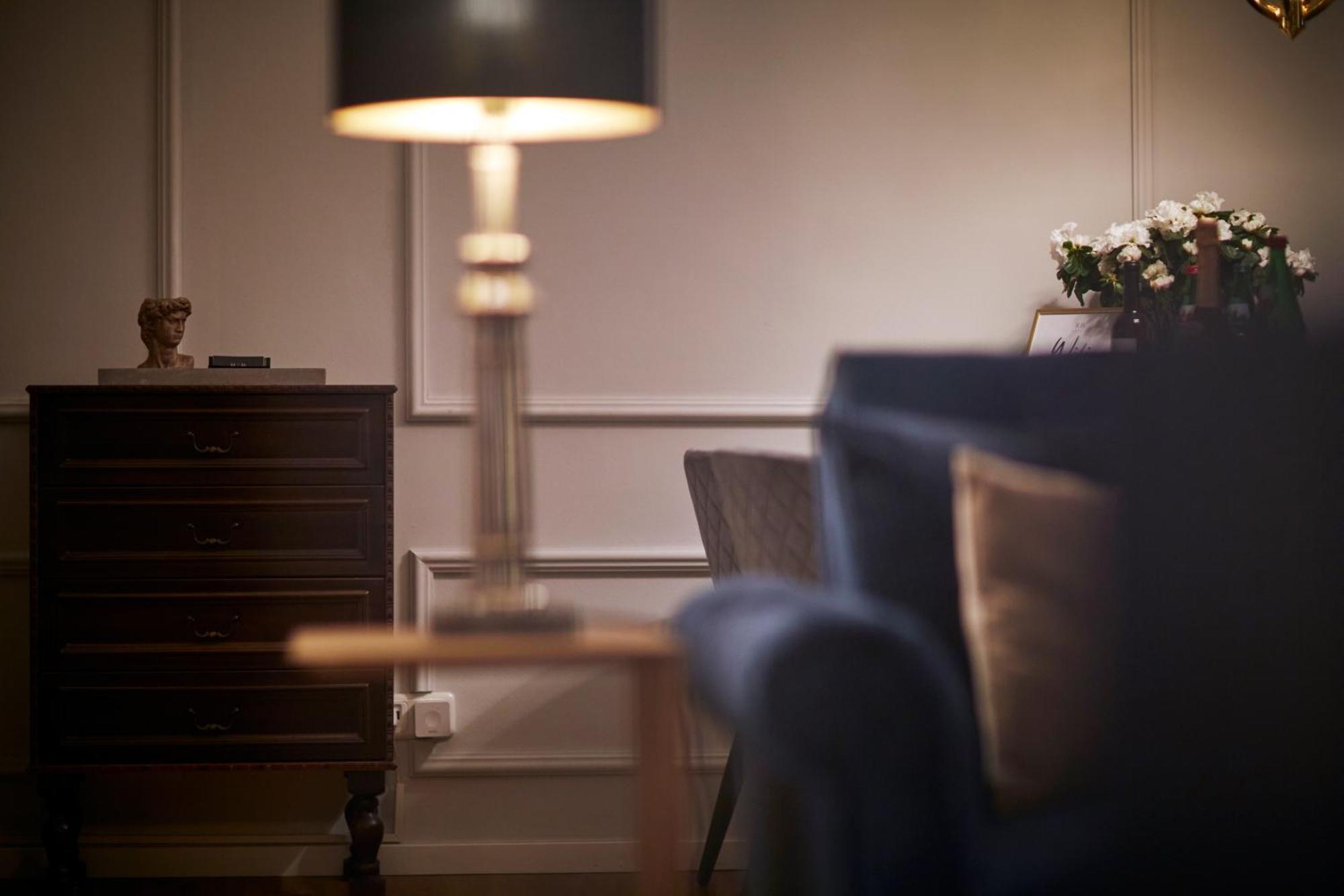R B Apartment Am Airport Hamburg - 1-4 Personen - Kueche - Smart Tv - Waschmaschine - Perfekt Fuer Geschaeftsreisende Oder Familien Esterno foto